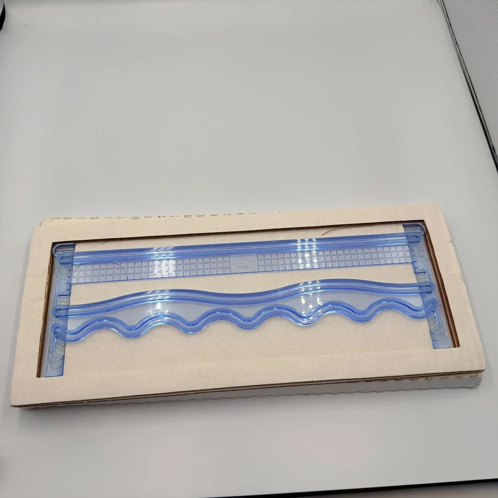 Creative Memories Custom Cutting System 12